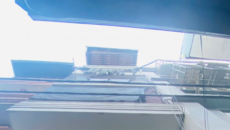 CHO THUÊ NHÀ LÀM VP, KINH DOANH SẠCH NHÀ ĐẦM TRẤU, 5 TẦNG, 50M2, 22 TRIỆU